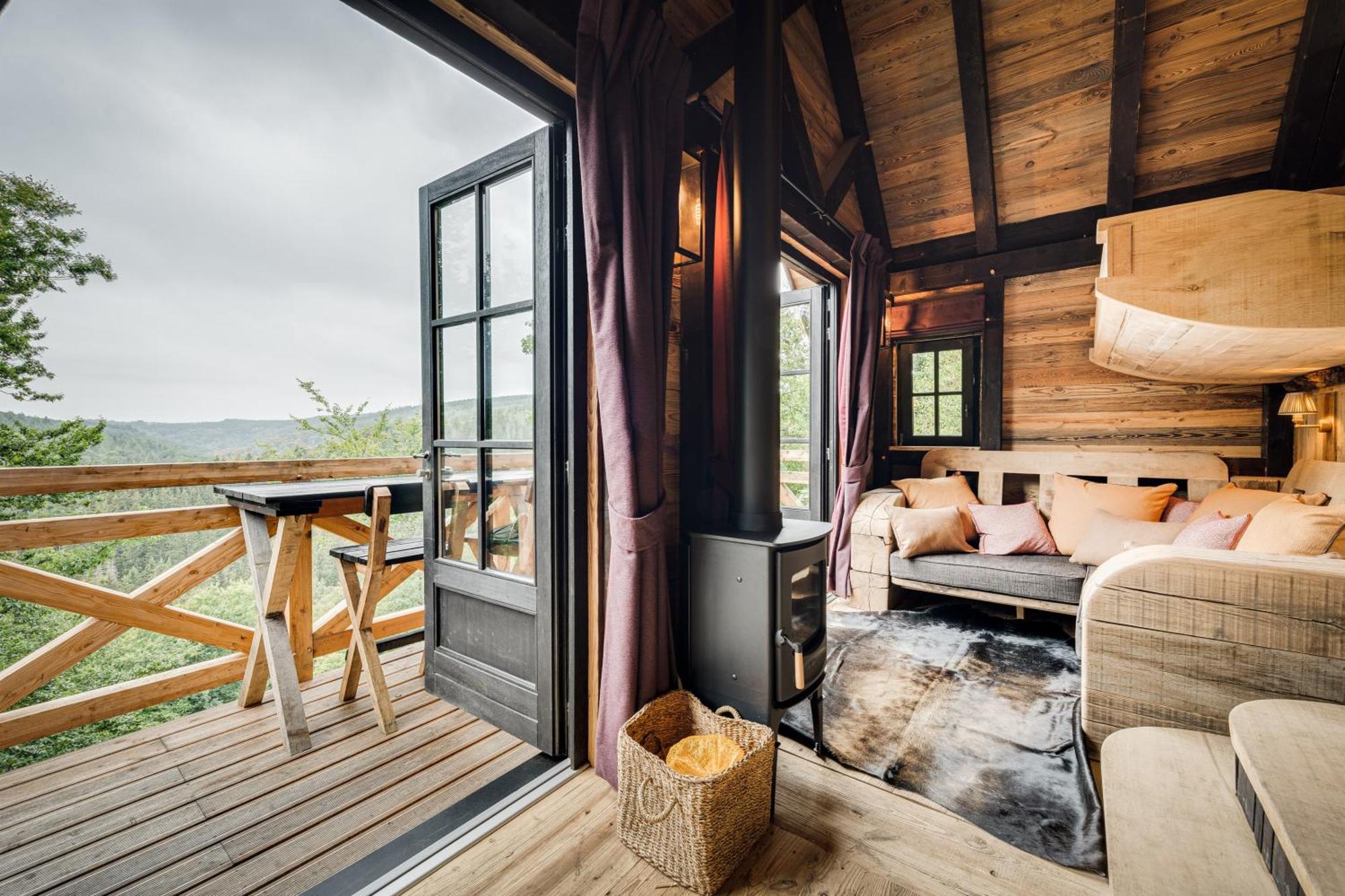 Les Cabanes De Rensiwez Mabompre Exterior foto